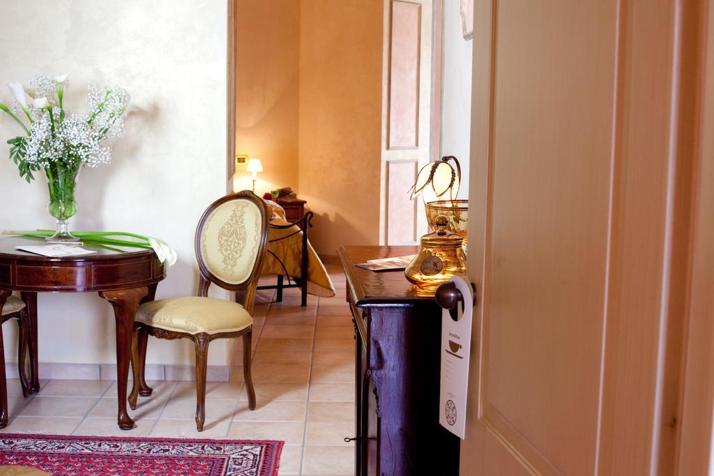 Hotel Villa Torre Antica Atena Lucana Extérieur photo