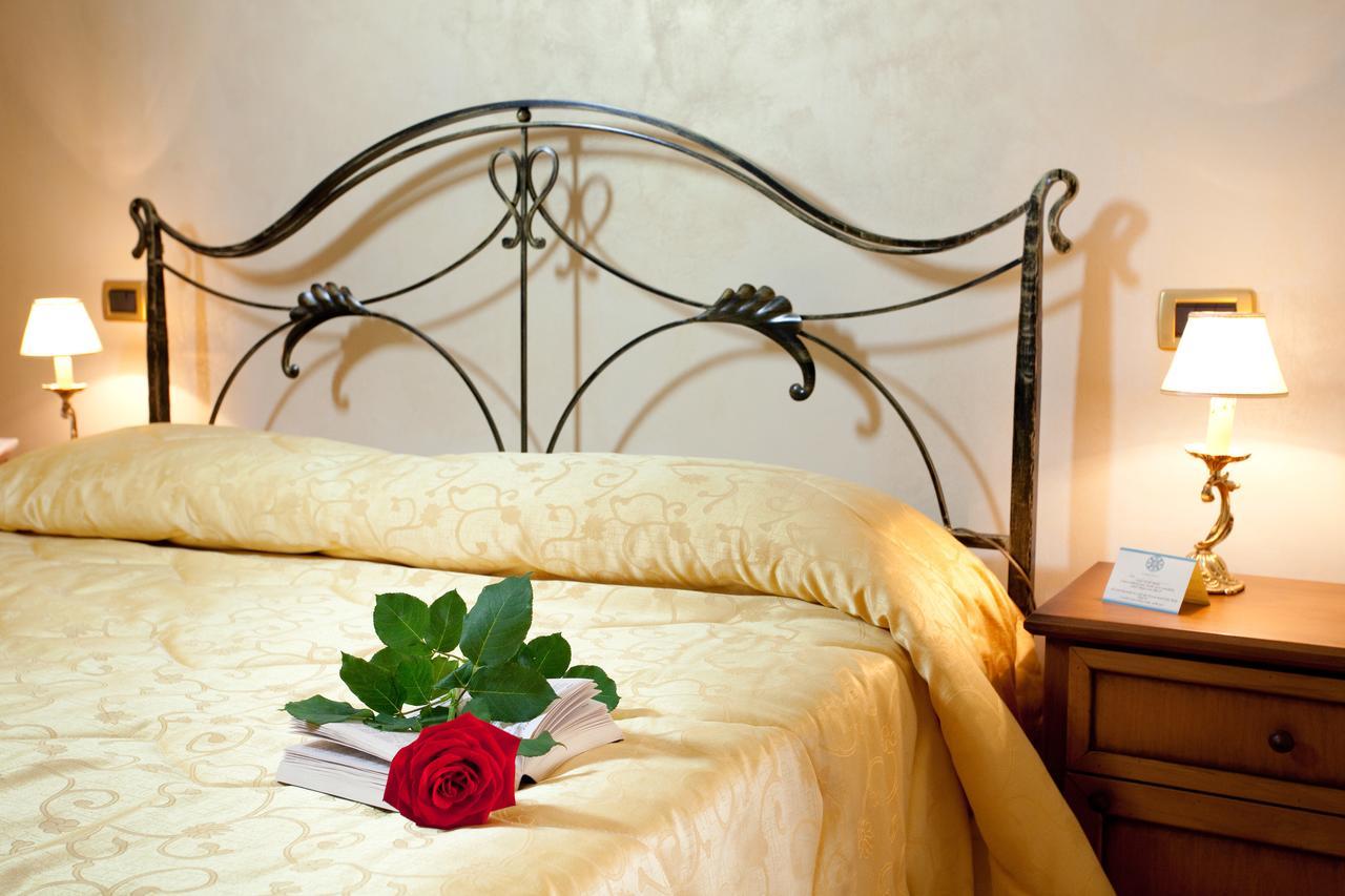 Hotel Villa Torre Antica Atena Lucana Extérieur photo